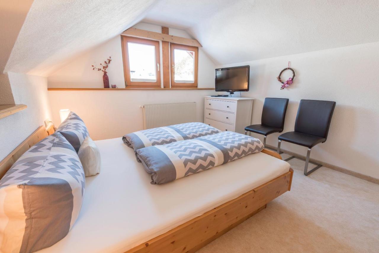 Apartment Hildegard Нойщифт им Щубайтал Екстериор снимка