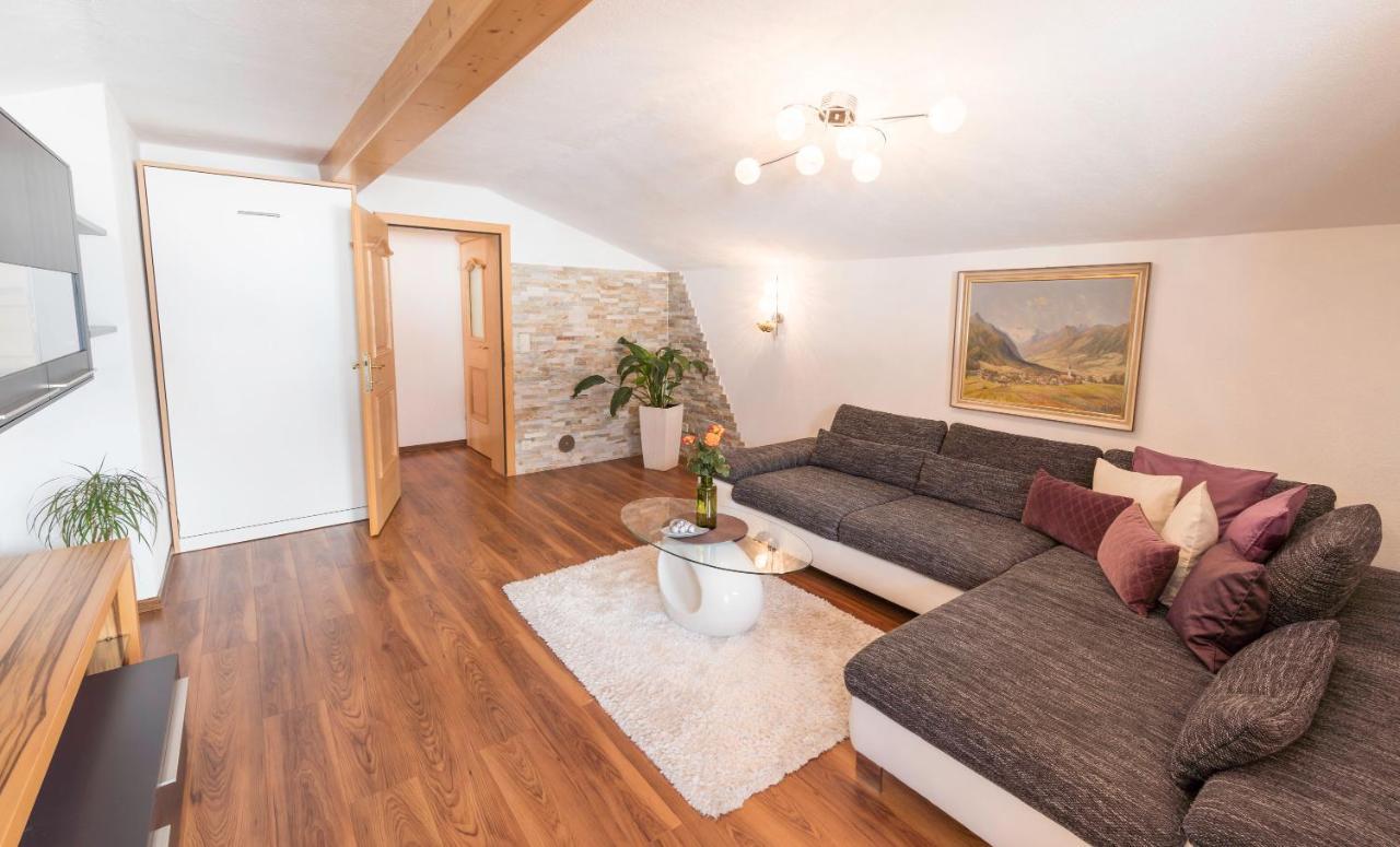 Apartment Hildegard Нойщифт им Щубайтал Екстериор снимка