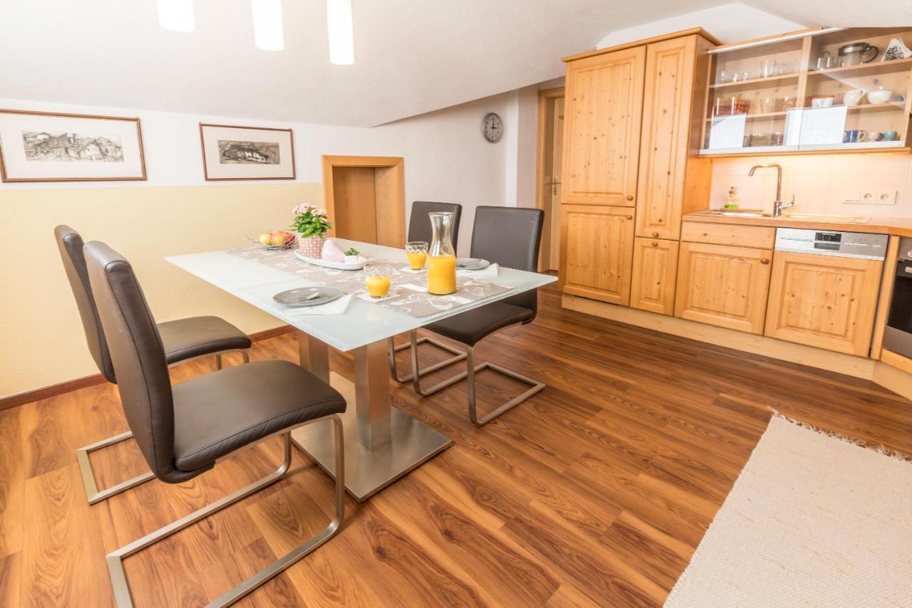 Apartment Hildegard Нойщифт им Щубайтал Екстериор снимка