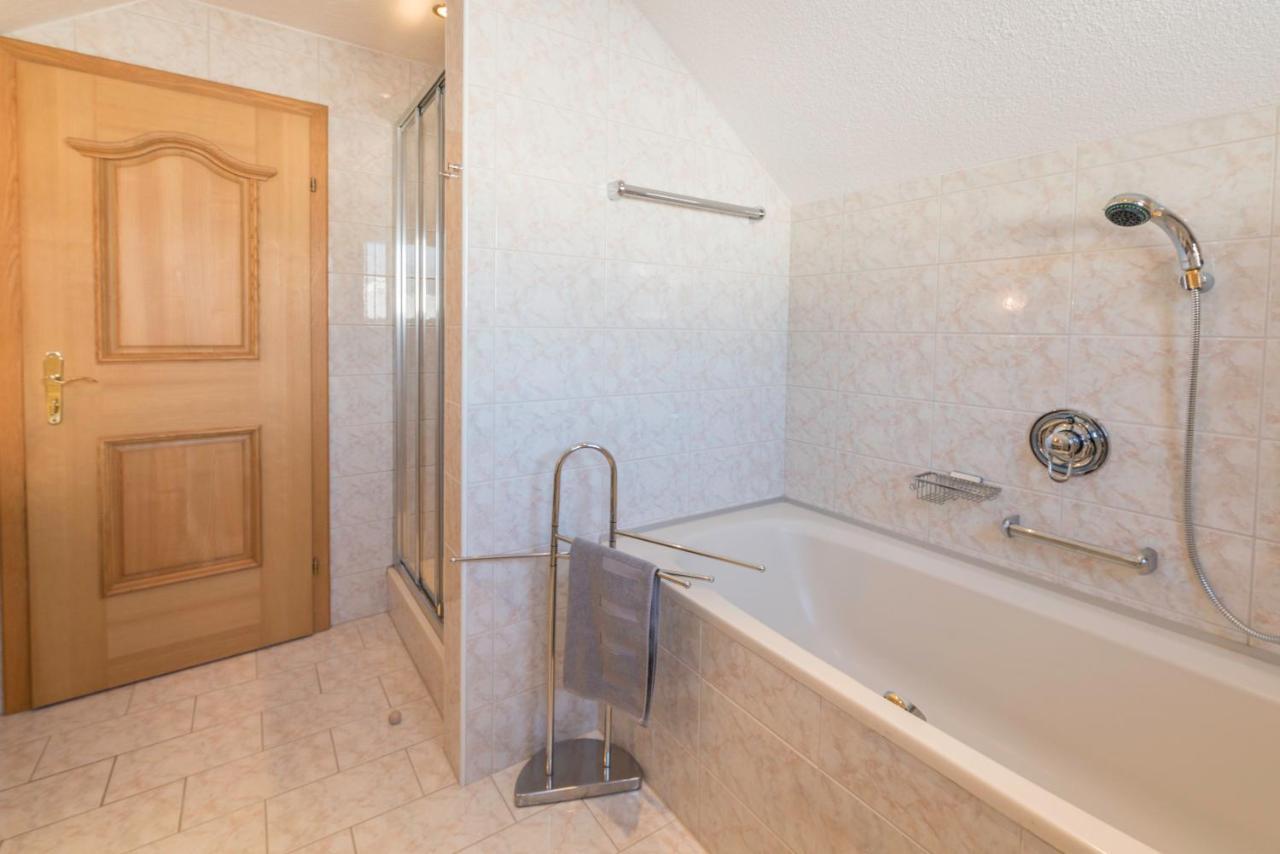 Apartment Hildegard Нойщифт им Щубайтал Екстериор снимка
